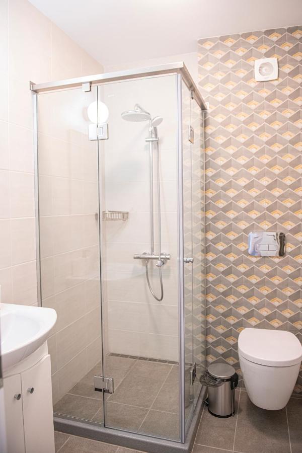 Miami A Lovely City Center 2 Bedrooms Apartment With Private Parking โซเฟีย ภายนอก รูปภาพ